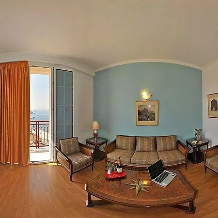 Hotel Marina