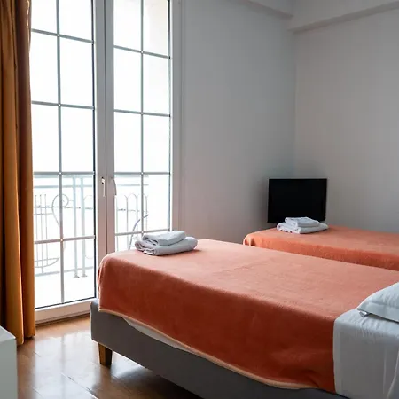 Marina Otel