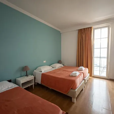 Marina Hotel