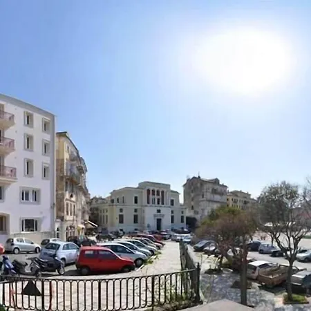 Marina Ξενοδοχείο 3*