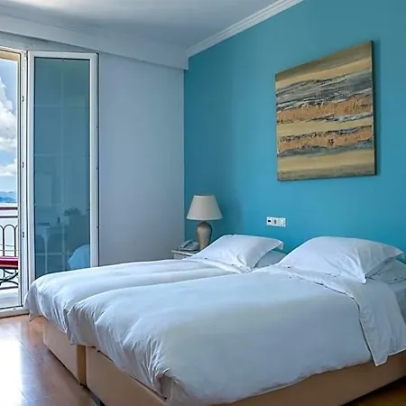 Marina 3* Corfu (city)