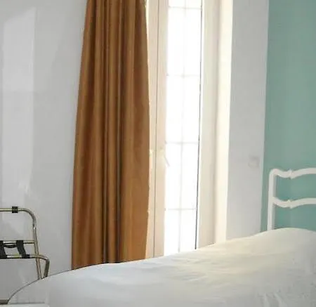 Otel Marina Korfu
