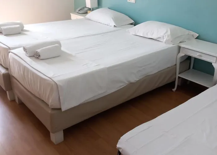 Marina 3* Corfu (city)