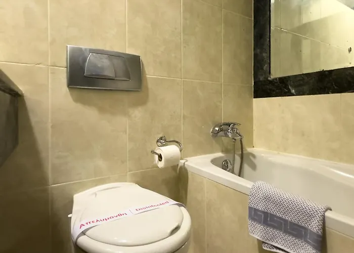 Marina Hotel 3*