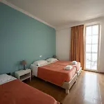 Marina Hotel