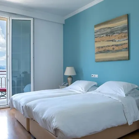 Marina Hotel 3*