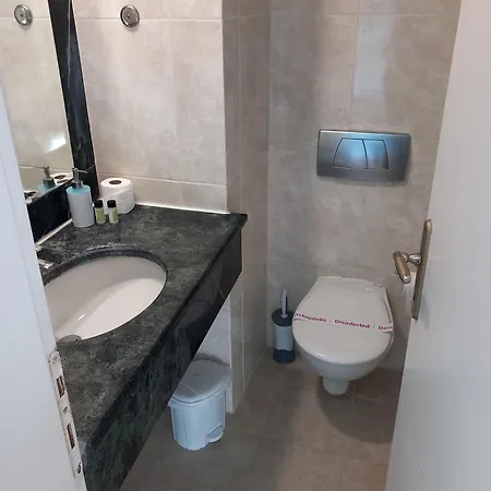 Marina Hotel Corfu (city)